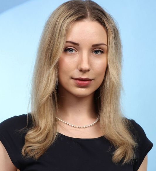 Portrait von  Jasmin Handa